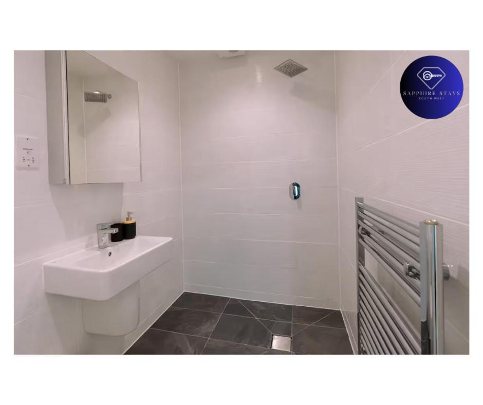 Modern City Centre Apartment Έξετερ Εξωτερικό φωτογραφία